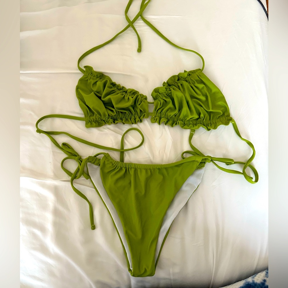 Green ruched bikini
